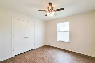 19331 River Bottom Rd, Katy, TX 77449 - Photo 12