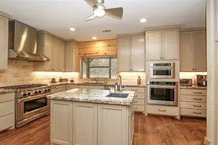 66 Artesian Ave, Cleveland, TX 77327 - Photo 18