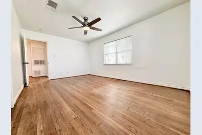 2126 Banks Street #3, Houston, TX 77098 - Photo 26