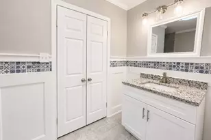 114 W Lobit St, Baytown, TX 77520 - Photo 4