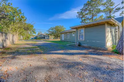 213 E Feagin Street, Livingston, TX 77351 - Photo 20