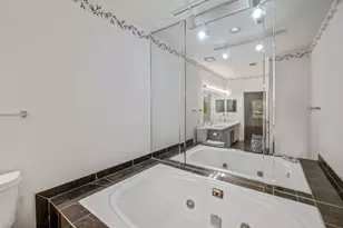 3124 Holly Hall St, Houston, TX 77054 - Photo 10