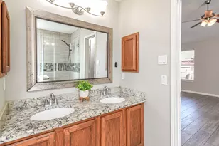 245 Lake Estates Dr, Montgomery, TX 77356 - Photo 18