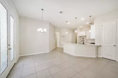 10334 Solitaire Circle, Houston, TX 77070 - Photo 6