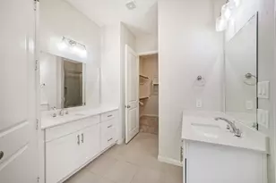 10334 Solitaire Cir, Houston, TX 77070 - Photo 16