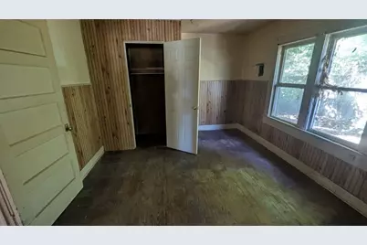 1111 Austin Street, Jacksonville, TX 75766 - Photo 6