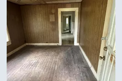 1111 Austin Street, Jacksonville, TX 75766 - Photo 2