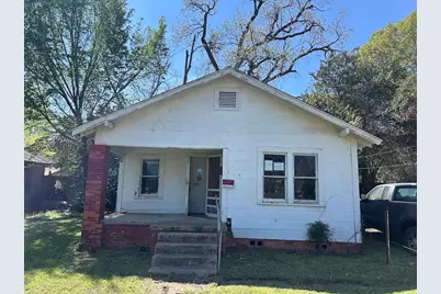 1111 Austin Street, Jacksonville, TX 75766 - Photo 1