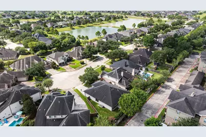 1474 Garden Lakes Drive, Friendswood, TX 77546 - Photo 38