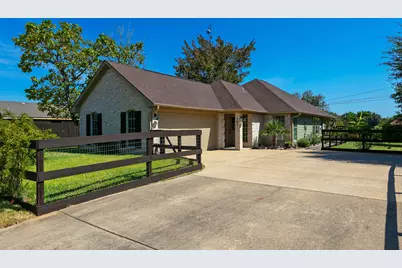 703 Meadow Brook Drive, Caldwell, TX 77836 - Photo 20