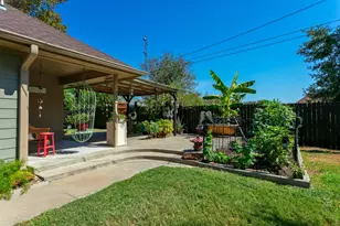 703 Meadow Brook Dr, Caldwell, TX 77836 - Photo 24