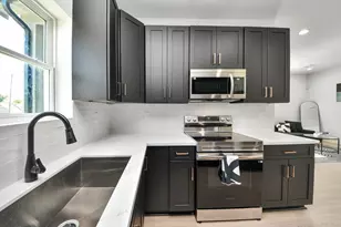 9732 Tuffly St, Houston, TX 77029 - Photo 16