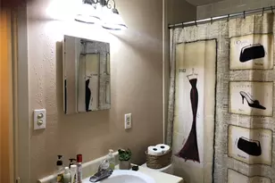 1022 Wilson Rd, Humble, TX 77338 - Photo 12