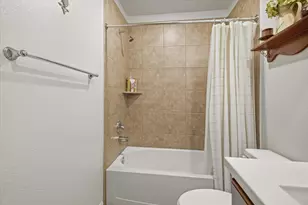 1306 Paradise Found Dr, Rosharon, TX 77583 - Photo 8