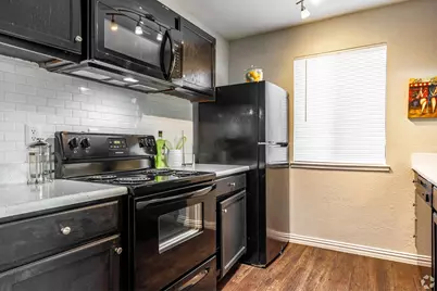 4600 West Pioneer Drive #418, Irving, TX 75061 - Photo 8