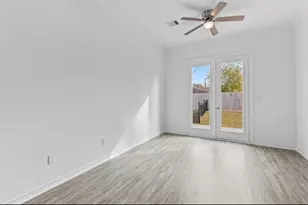 3249 Real St, Houston, TX 77087 - Photo 16