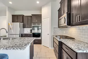 28718 E Yulee Mill Dr, Katy, TX 77494 - Photo 4