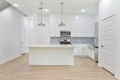 9341 Lavender St, Houston, TX 77016 - Photo 6