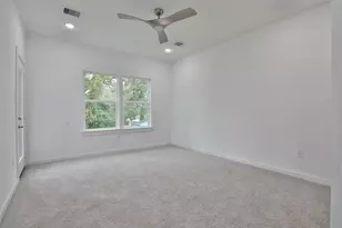 9341 Lavender St, Houston, TX 77016 - Photo 16