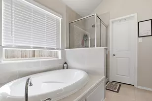 5047 Aspen Orch Dr, Houston, TX 77066 - Photo 22