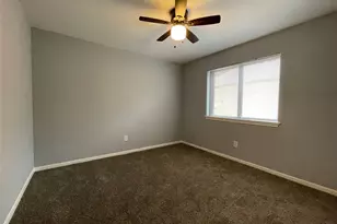 7918 Midland Forest Dr, Houston, TX 77088 - Photo 14