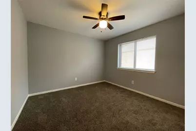 7918 Midland Forest Drive, Houston, TX 77088 - Photo 12