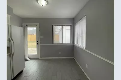 7918 Midland Forest Drive, Houston, TX 77088 - Photo 10