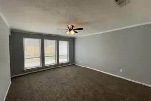 7918 Midland Forest Dr, Houston, TX 77088 - Photo 16