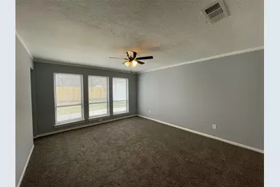 7918 Midland Forest Drive, Houston, TX 77088 - Photo 14