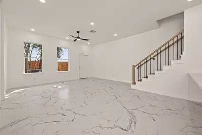 9332 Waller Street, Houston, TX 77012 - Photo 6