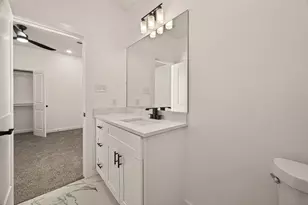 9332 Waller St, Houston, TX 77012 - Photo 26