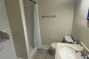 1305 9th St, Hempstead, TX 77445 - Photo 6