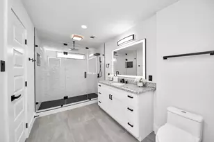 15411 Town Green Dr, Houston, TX 77083 - Photo 8