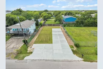 1040 Star Drive, San Leon, TX 77539 - Photo 2