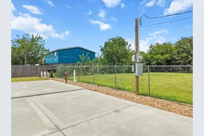 1040 Star Drive, San Leon, TX 77539 - Photo 4