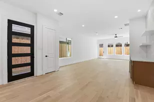 1434 Alexander St, Houston, TX 77008 - Photo 10