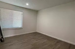 12783 Leader St, Houston, TX 77072 - Photo 6