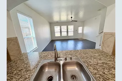 26922 Henson Falls Drive, Katy, TX 77494 - Photo 8