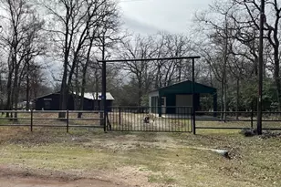 140 Lcr 743d, Thornton, TX 76687 - Photo 4