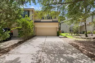 118 Burberry Park, The Woodlands, TX 77382 - Photo 2