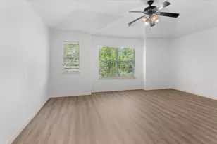 118 Burberry Park, The Woodlands, TX 77382 - Photo 14