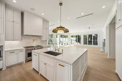 3717 Chevy Chase Drive, Houston, TX 77019 - Photo 16
