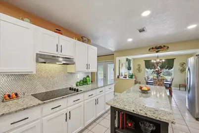 7769 Moonglow Circle, Lumberton, TX 77657 - Photo 10
