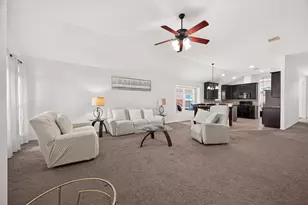 2534 Seahorse Bend Dr, Katy, TX 77449 - Photo 2