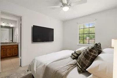 8007 Suspiro Drive, Houston, TX 77083 - Photo 18