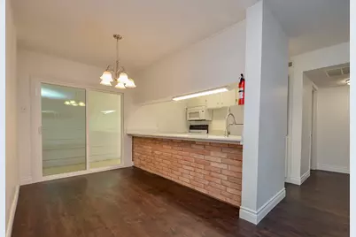 8810 Ilona Lane #4, Houston, TX 77025 - Photo 10