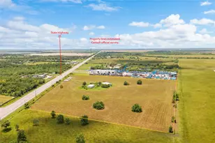 8802 Hwy 35, Liverpool, TX 77577 - Photo 14