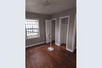 5318 Longmeadow Street, Houston, TX 77033 - Photo 4