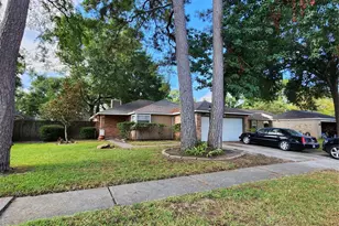 6938 Foxbrook Dr, Humble, TX 77338 - Photo 2