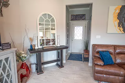 513 Yorktown Avenue, Clute, TX 77531 - Photo 6